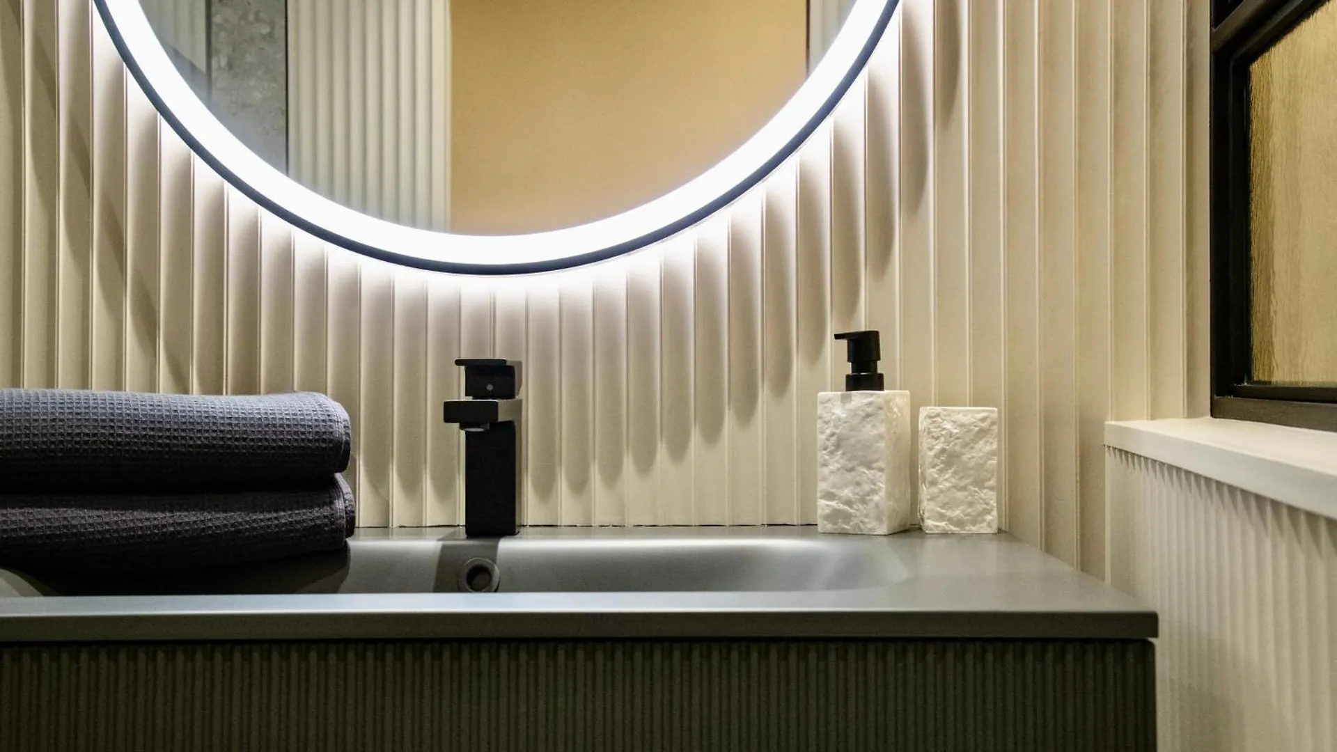 Nice Mer & Cours Saleya Serenity Luxury - 2 Suites 0*,