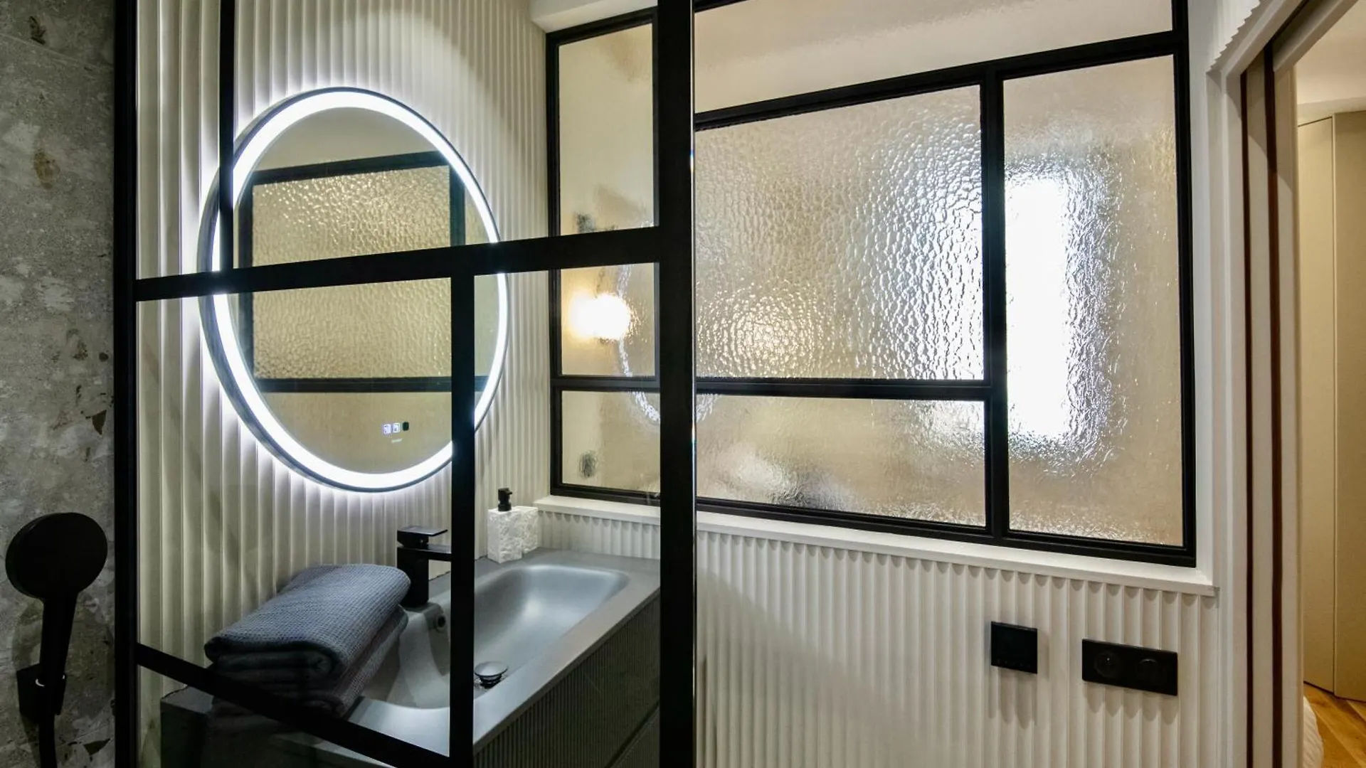 Nice Mer & Cours Saleya Serenity Luxury - 2 Suites アパート